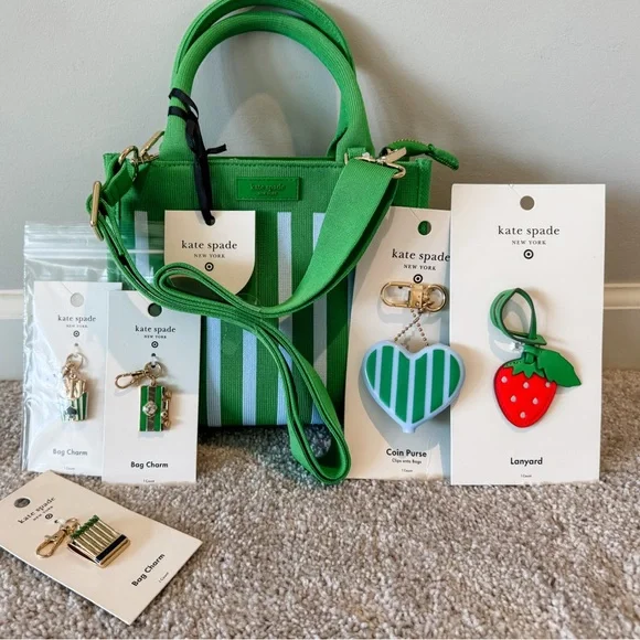 完売品♪Kate Spade×TARGETコラボ★ストロベリーバッグチャーム kate spade | Bags | Kate Spade Target Green Stripe Bag With